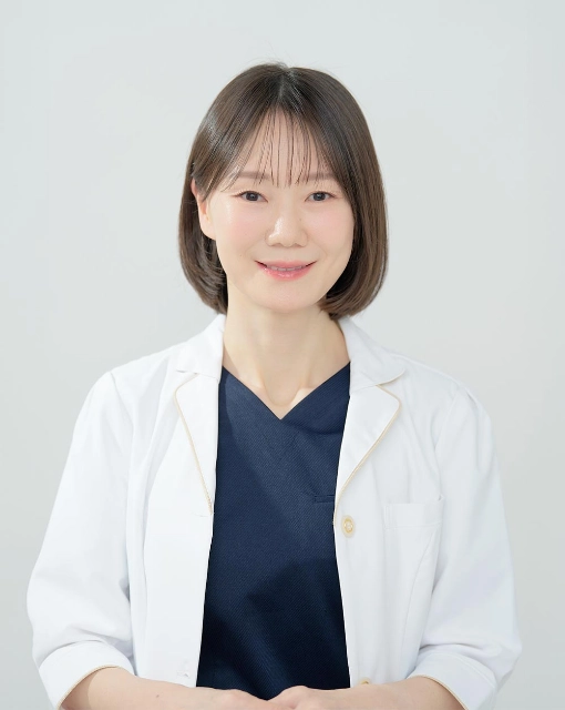 院長　鎌田千恵